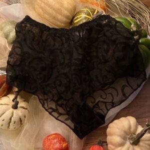 Vintage Black Lace Lingerie